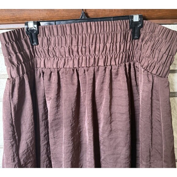 Lane Bryant Women’s Skirt Chocolate Brown Shimmer High Low Comfy Waist Sz 18/20 - Picture 4 of 6